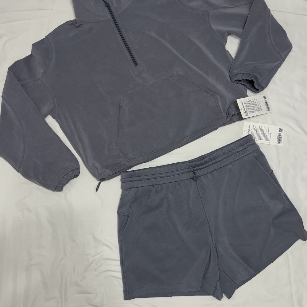 Brushed Softstreme Half Zip and Softstreme High-Rise Short 4" Set